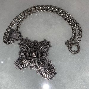 [SOLD]Vintage Detailed Silver Cross Necklace